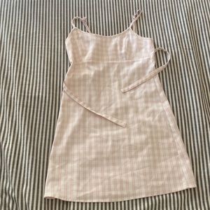 A plaid pink dress brandy Melville